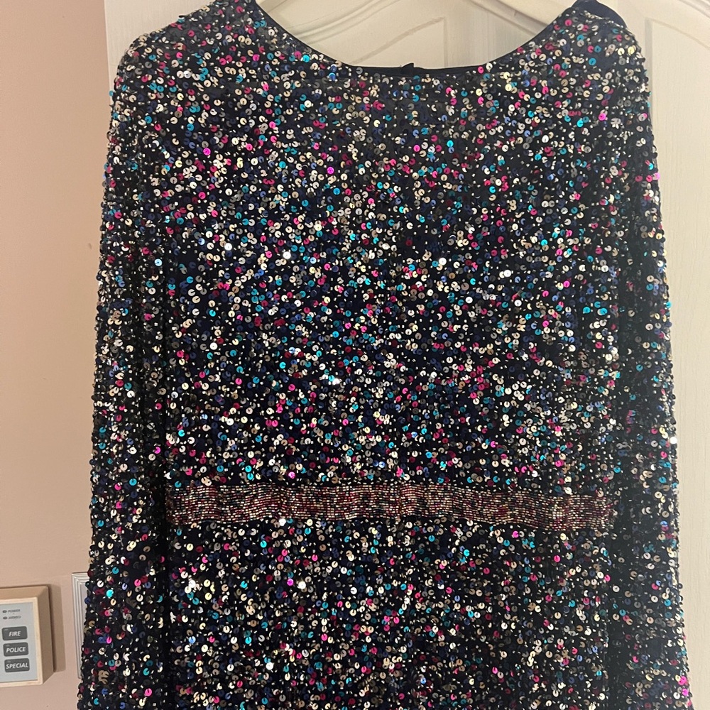 Beautiful used Mac Duggal gown.